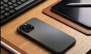 手机背面品牌 Logo 消除效果